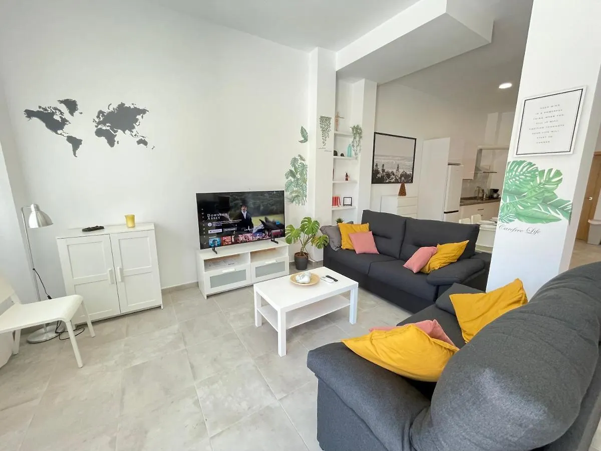 Precioso Y Amplio Apartamento En Torrox Costa Los Llanos  Los Llanos (Malaga)